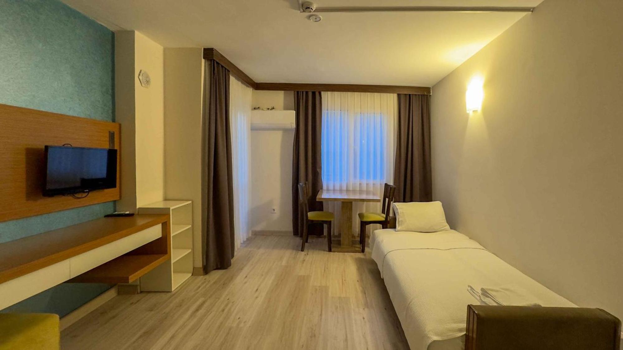 La Bella Suit Otel Кушадаси Екстер'єр фото