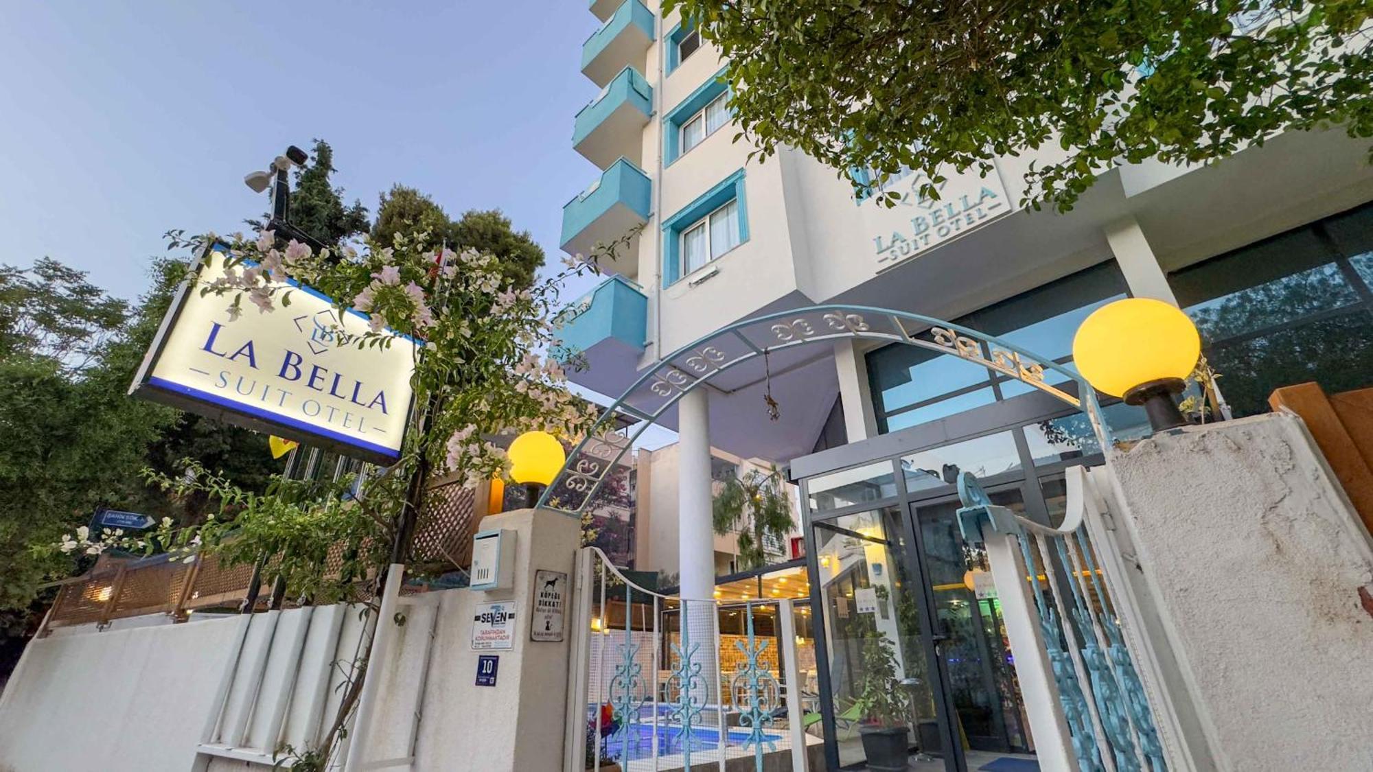 La Bella Suit Otel Кушадаси Екстер'єр фото